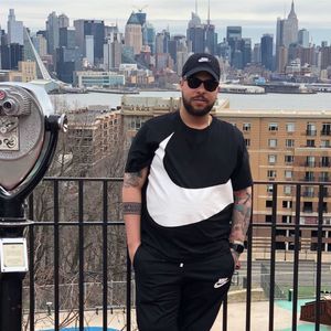 Meet your Posher, Roberto